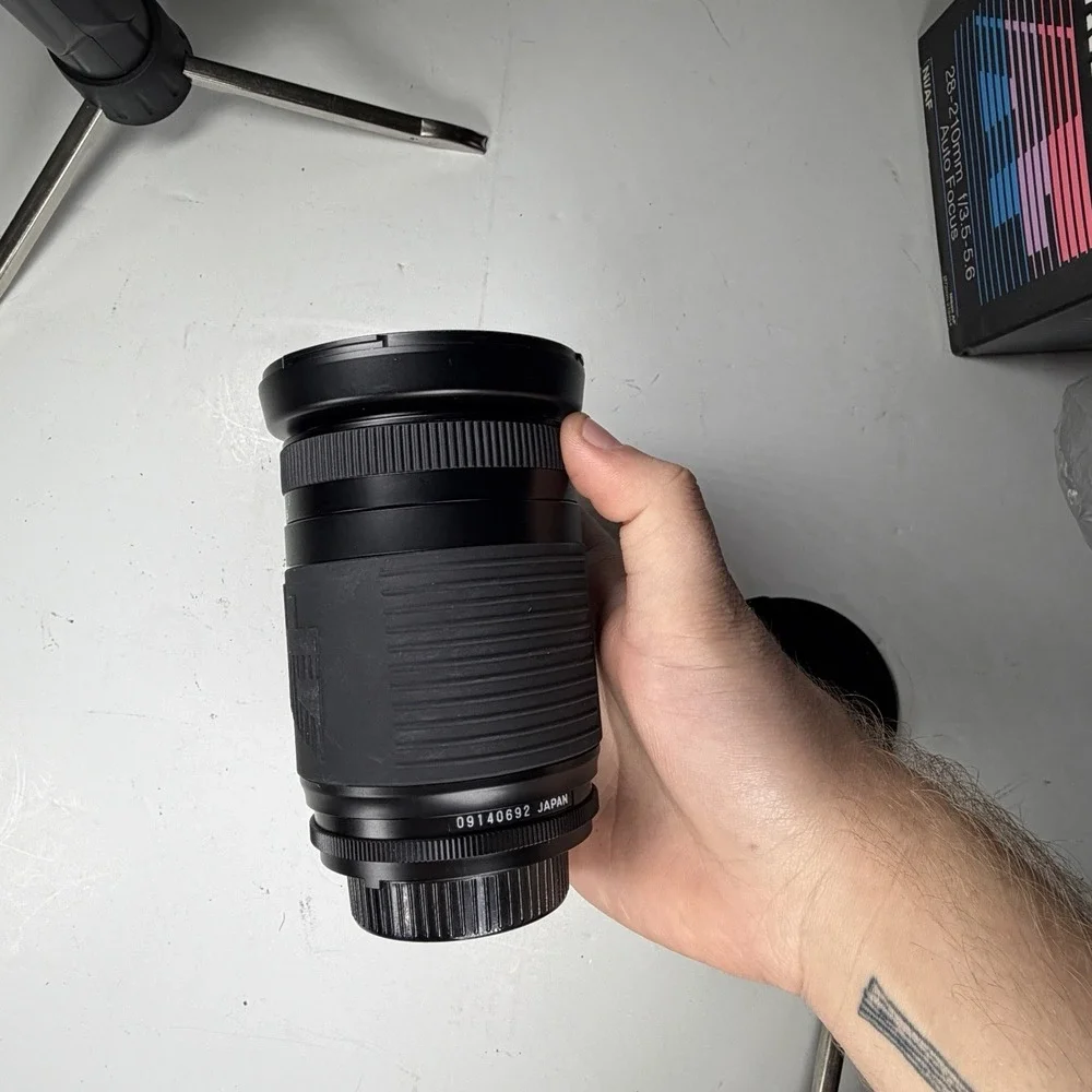 Vivitar 28-210mm f/3.5-5.6 Auto Focus Telephoto Zoom Lens for Nikon Boxed